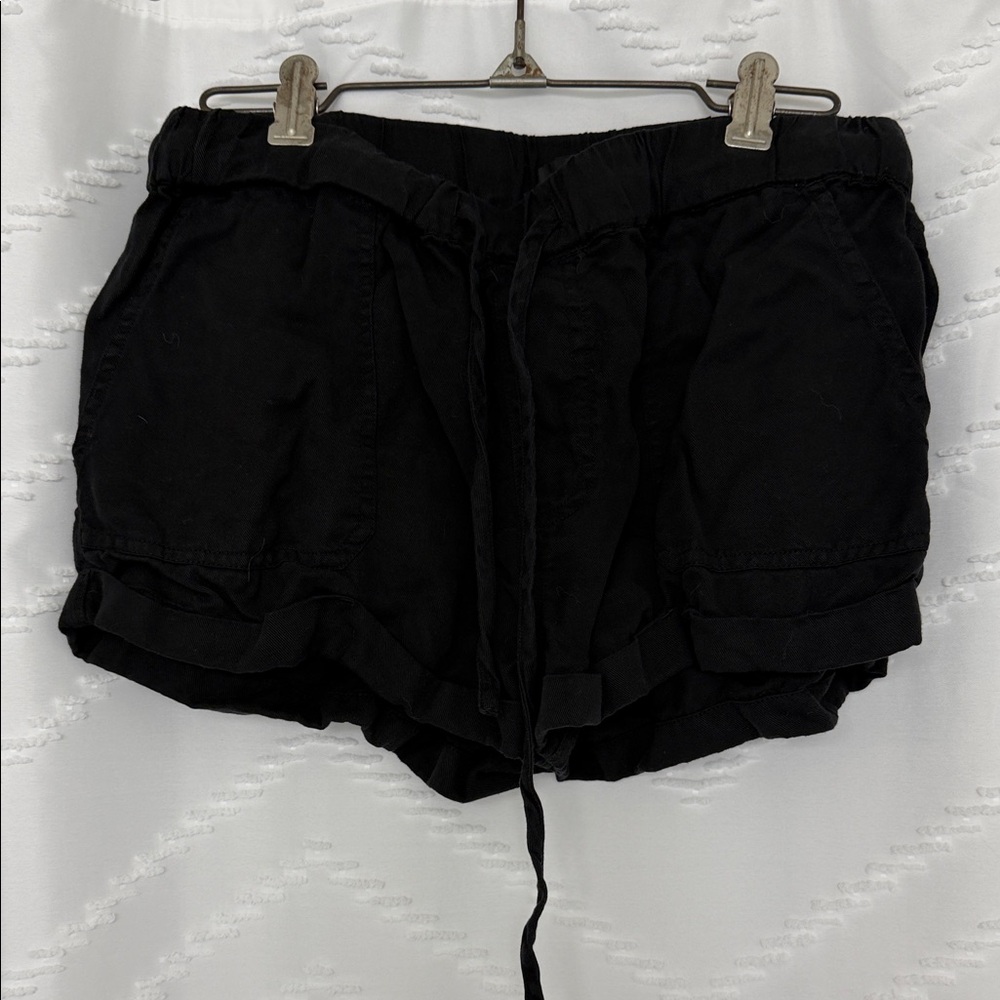Volcom Women's Black Cargo Shorts